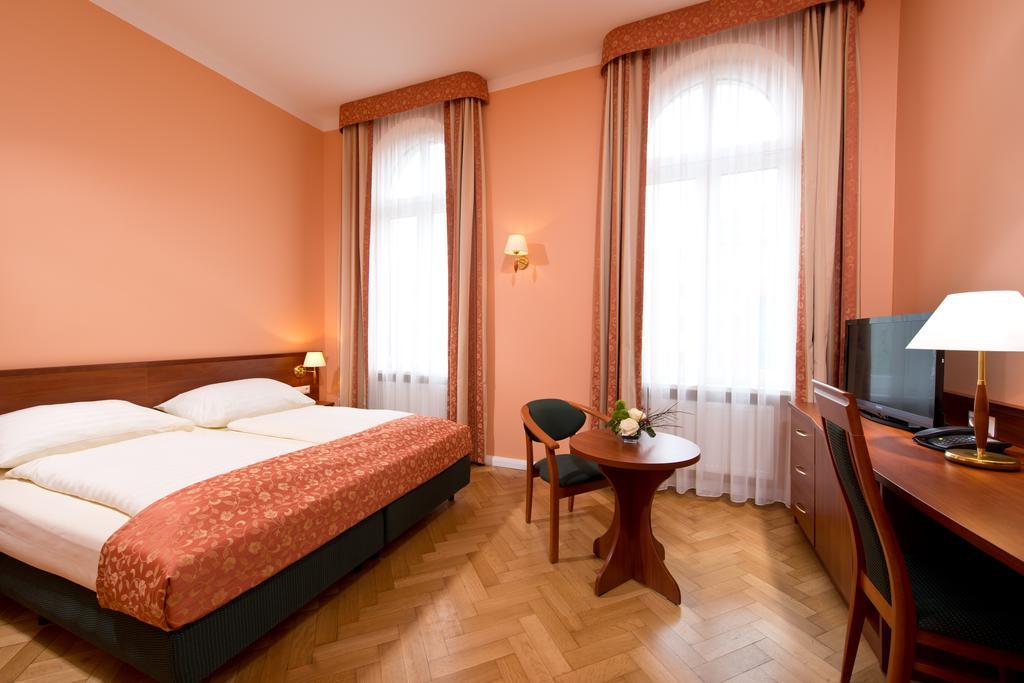 Rewari Hotel Berlin Eksteriør bilde