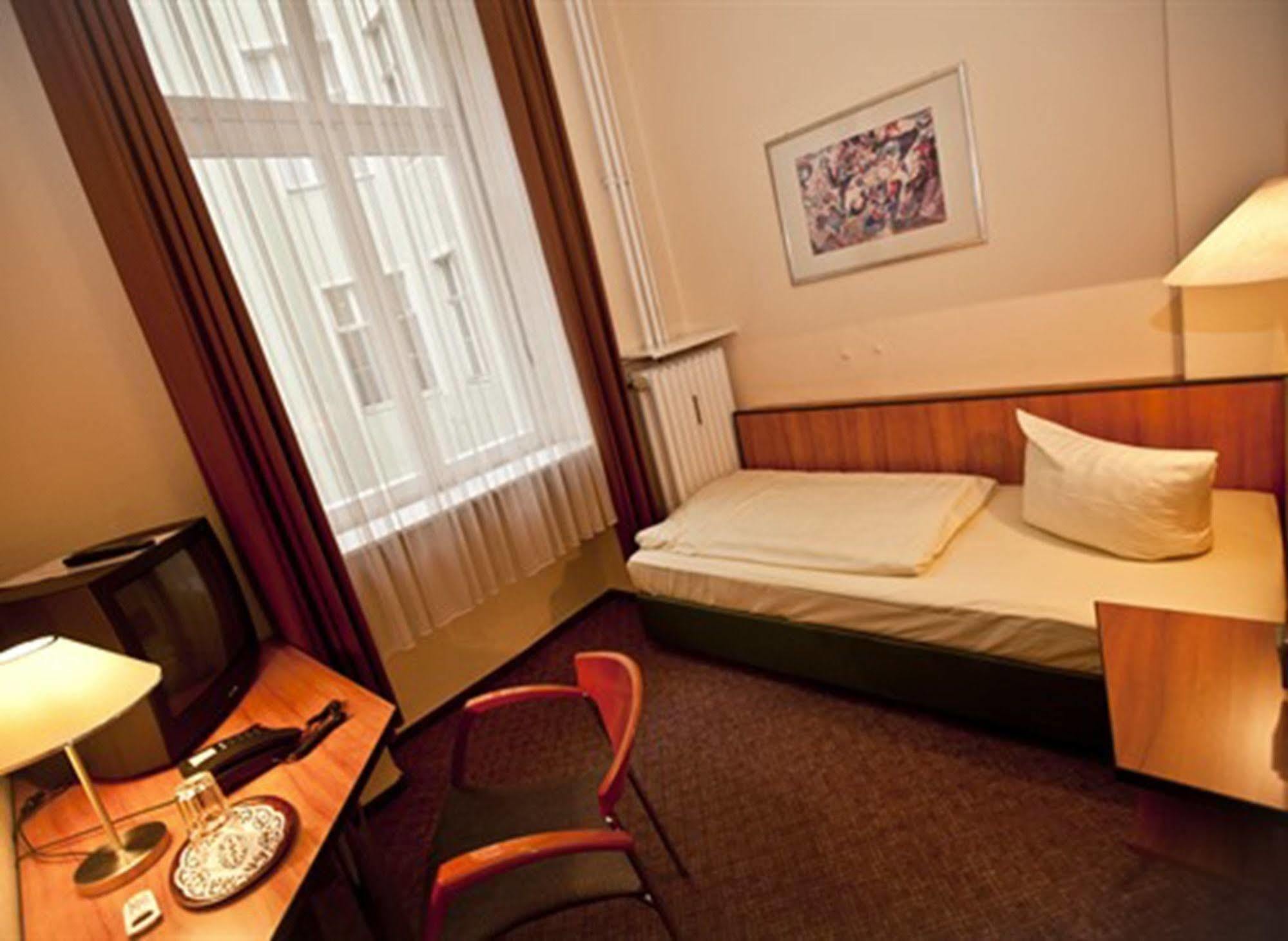 Rewari Hotel Berlin Eksteriør bilde